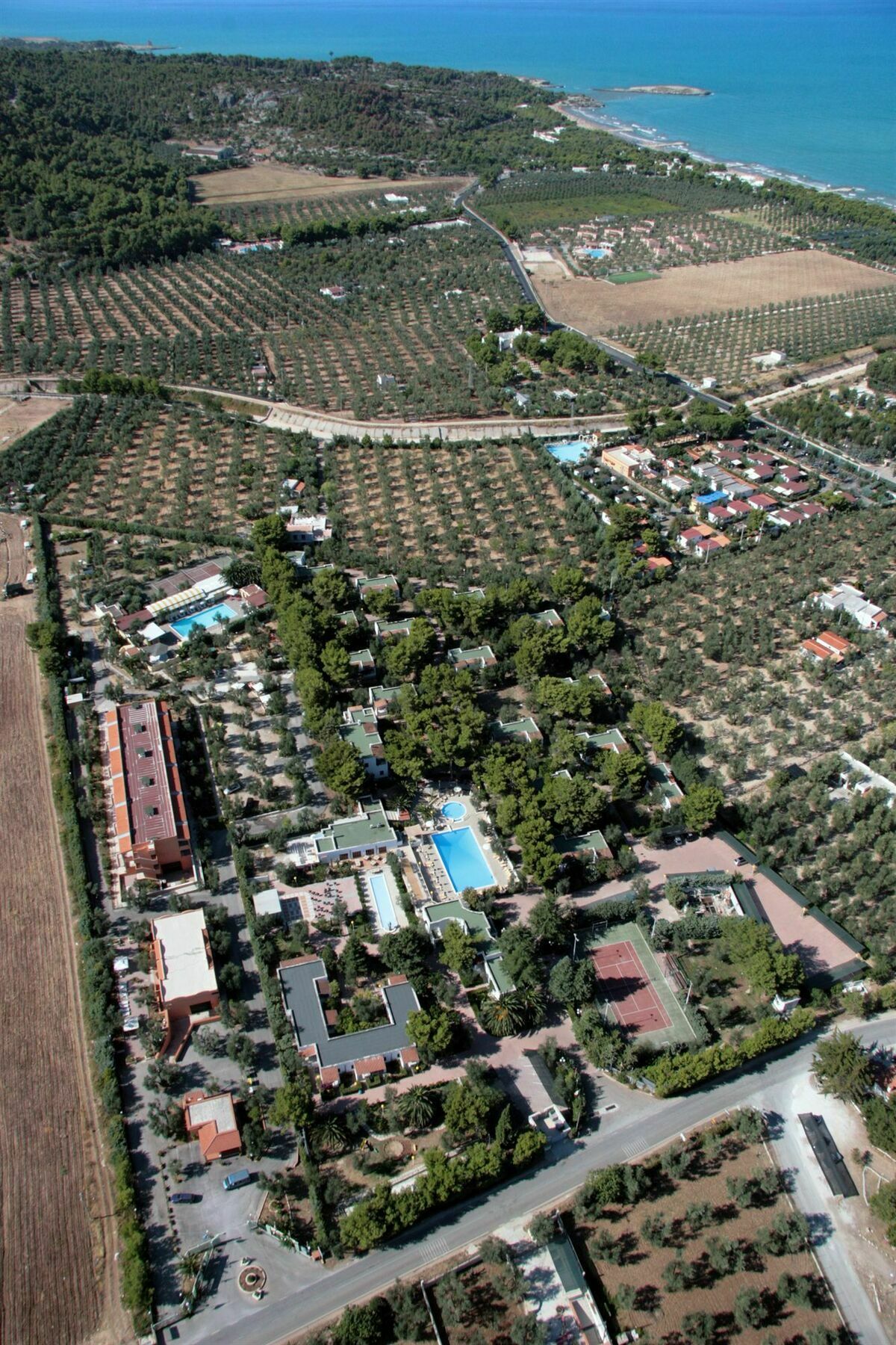 Villaggio Turistico Residence Delfino Vieste Buitenkant foto